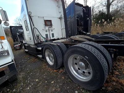 USED 2016 KENWORTH T680