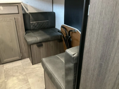 Used 2021 DUTCHMEN KODIAK SE 28 SBH Campers, Caravans, Motorhomes Michigan US | Miedema Asset Management Group #1370117