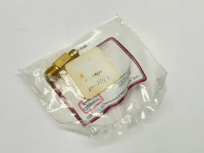 MNV-1P | Clippard  Adjustable Control Needle Valve 1/8" NPT Inlet #10-32 Outlet - New