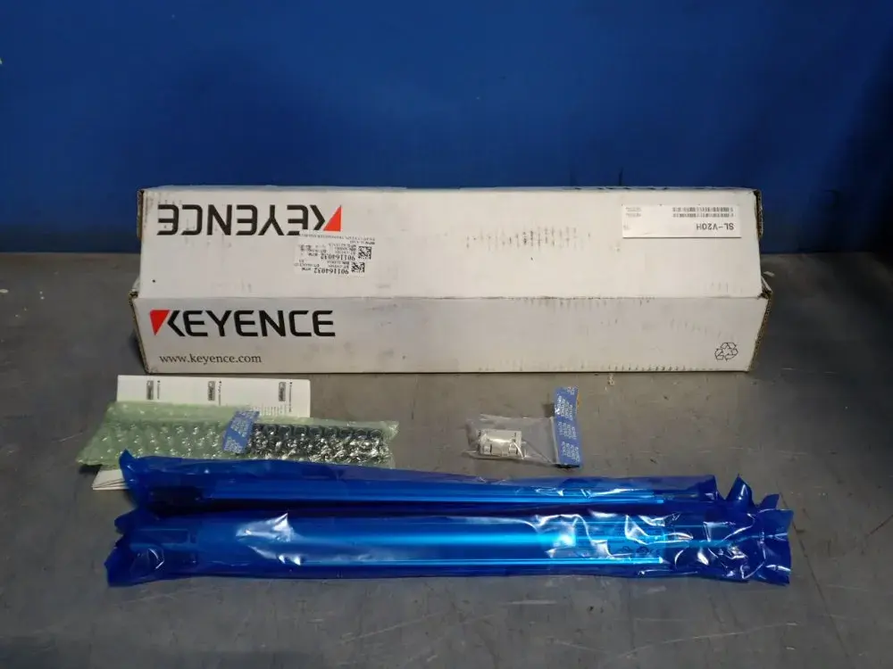 NEW KEYENCE SLV20H