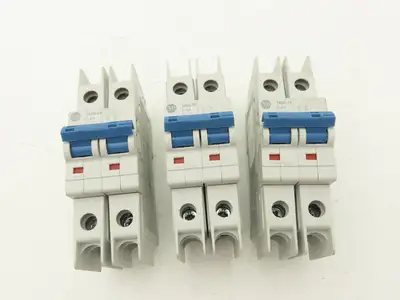 Allen Bradley 1489-M2D050 Circuit Breaker 5A 2 Pole 480 VAC Ser D Lot of 3