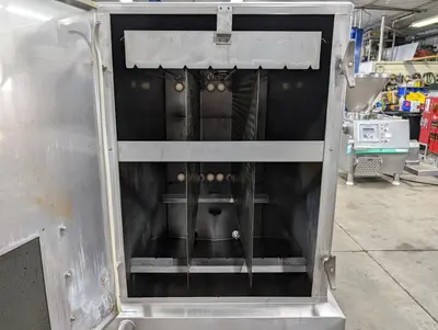 USED MUELLER 165 GAL FFC