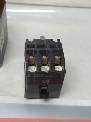 New | in-Stock SQUARE D QOB315 Miscellaneous Equipment (Electrical & Power) Ohio US | Surplus Asset Holdings #1243677