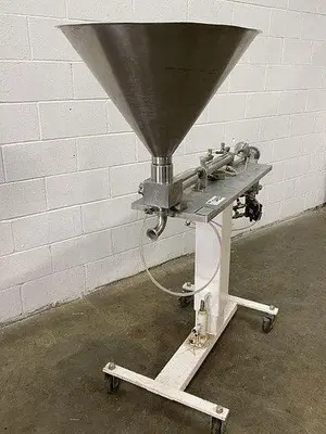 USED LIQUIPAK INTERNATIONAL D40