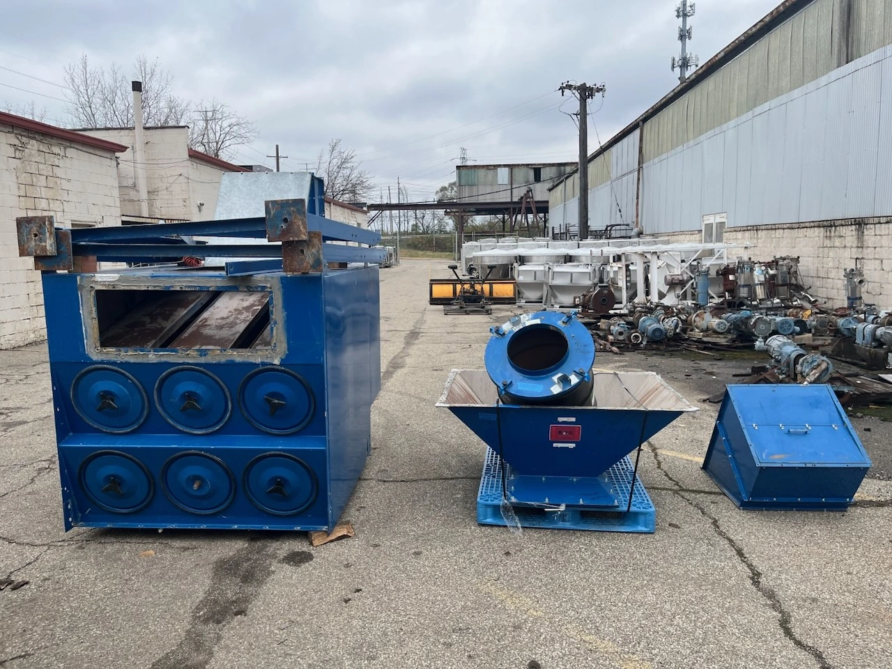 Used _UNKNOWN_ _UNKNOWN_ Dust Collectors Ohio US | Federal Equipment Company #1553336
