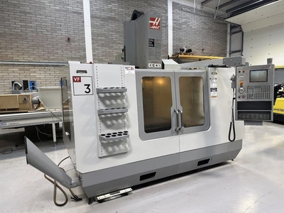 2006 HAAS VF-3 Vertical Machining Centers | Charter Auctions (2)
