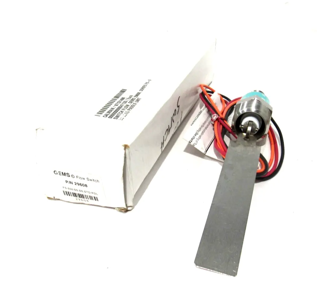 NEW GEMS 29608 FLOW SWITCH TYPE FS-550