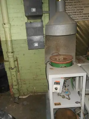 Charles Hones Gas Operated Melting Pot