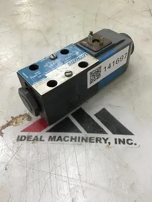 USED VICKERS DG4V-3-22A-M-U-HL7-60