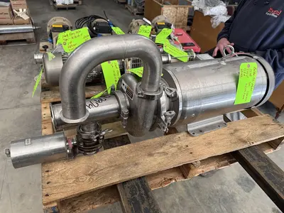 USED WAUKESHA SANITARY CENTRIFUGAL PUMP
