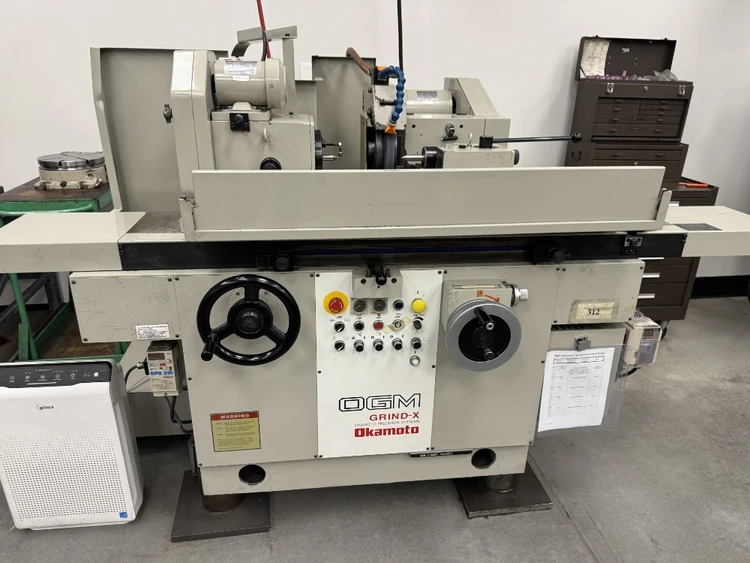 Used 2000 OKAMOTO GRIND-X-OGM-8-20UST Universal Cylindrical Grinders | Deal Makers Machinery #396344