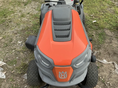Used HUSQVARNA TS 148X Mowers Michigan US | Miedema Asset Management Group #1761320