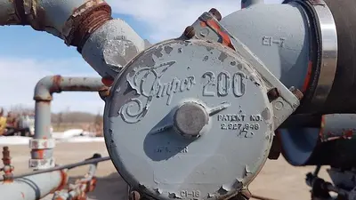 USED WAUKESHA L-3711 NATURAL GAS ENGINE