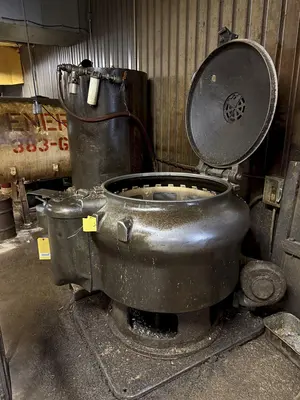 30" BARRETT MODEL #1100E MOTORIZED CHIP SPINNER / WRINGER w/ (2) CHIP PANS: STOCK #23373