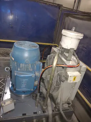 USED 2005 LVD G30 1225