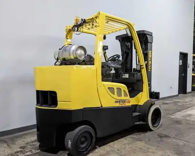 USED 2019 HYSTER S120FTS