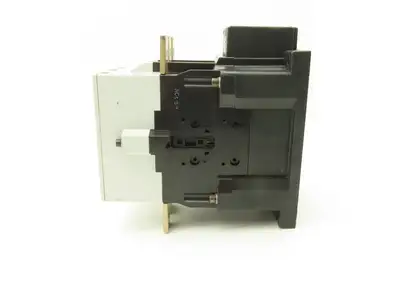 General Electric CK10CE300 Motor Starter Contactor 500A 400Hp 600V 3Ph See Note