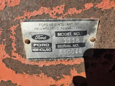 USED 1990 NEW HOLLAND 1118