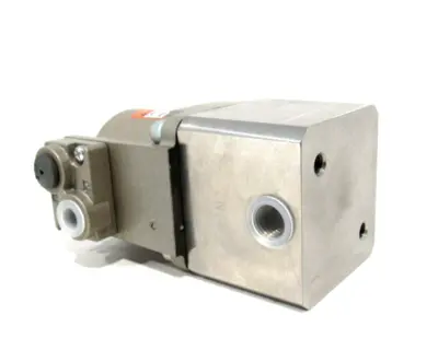 NEW CKD CVE2-8AX465-FL-42 7024 VALVE CVE28AX465FL427024