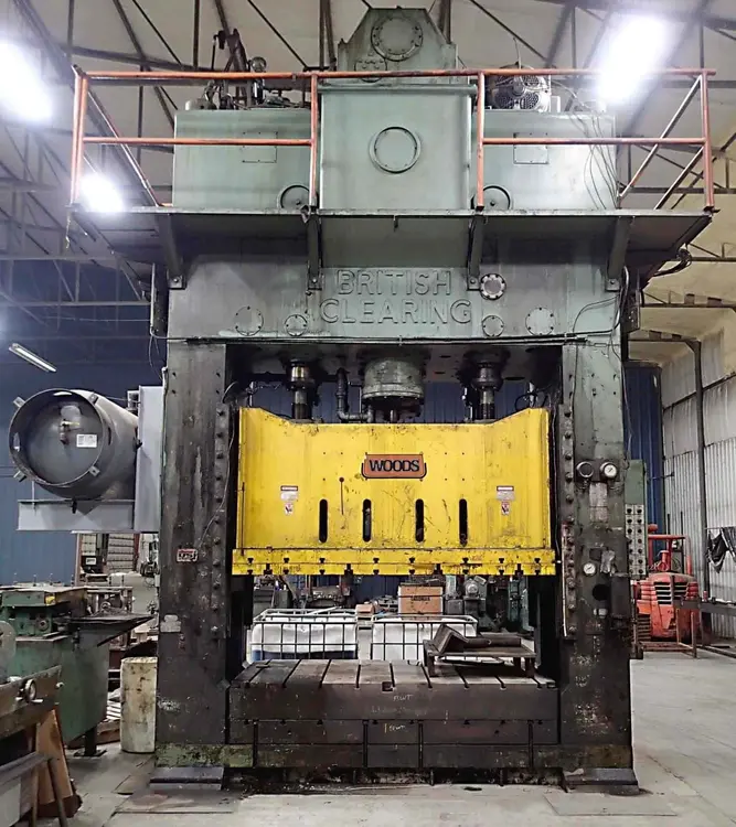 Used 1961 BRITISH CLEARING VICKERS-ARMSTRONGS S4-650 108-64 Straight Side Presses Illinois US | Revelation Machinery #404884