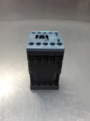Siemens 3RT2018-1BB42 SIRIUS Contactor, 24VDC. 4C-48