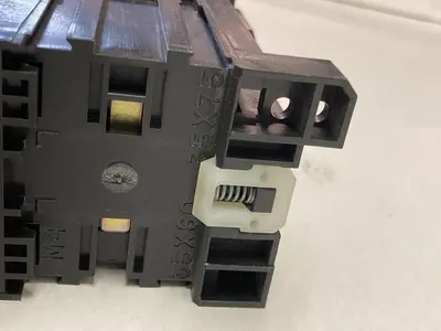 New | in-Stock ALLEN-BRADLEY 100-A18NZ*3 Miscellaneous Equipment (Electrical & Power) Ohio US | Surplus Asset Holdings #1290371