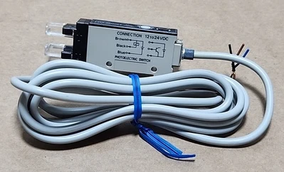 NEW Omron E3XR-GM5GE4