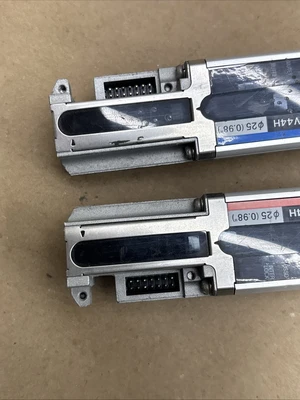 USED KEYENCE SL-V44H-T / SL-V44H-R