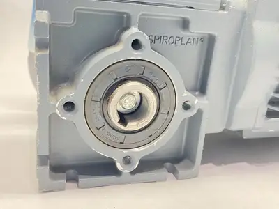 New | in-Stock Flexlink End Drive Unit RIght w/ Sew-Eurodrive Gearmotor Conveyor Parts Michigan US | Maverick Industrial Sales #1400045