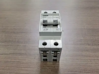 USED SIEMENS 5SX22-C32