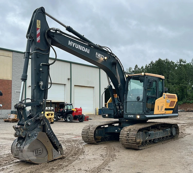 Used 2023 HYUNDAI HX160AL Crawler Excavators South Carolina US | National Equipment Dealers #1422294