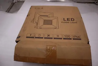 SOLLAR IP66 Waterproof 100W LED Flood Lights - STOCK 1929CC