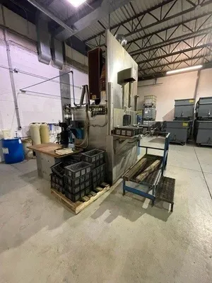 1998 FMT Inc. Pallet CS Rotary Basket Washer | Benchmark Machine Tools (13)