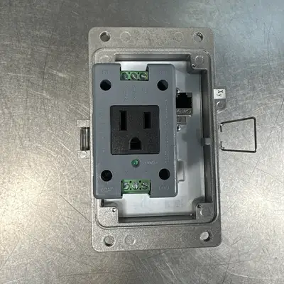 Grace Engineered - Port Interface P-R33-M3RF0 120VAC 5A - (BIN-1.5.5)