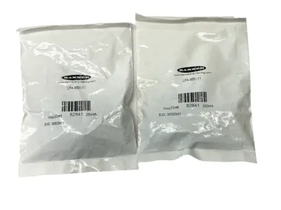 USED BANNER SAFETY LIGHT CURTAIN EMITTER & RECEIVER PAIR TYPE 4 83749
