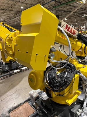 USED 2019 FANUC R-2000iC/165F + R-30iB PLUS