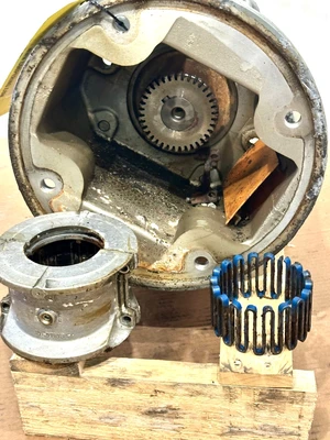 Used _UNKNOWN_ _UNKNOWN_ Hydraulic Pumps West Virginia US | Cooper Industries #1409168