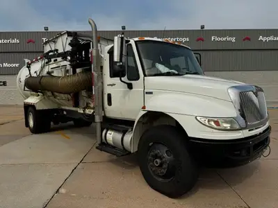 Used 2014 INTERNATIONAL DURASTAR 4400 Vacuum Truck Utah US | Global Remarketing #1358185