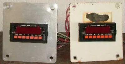 QTY. 2. DYNISCO MIH 4-1/2 UP DIGITAL INDICATOR 8, ...