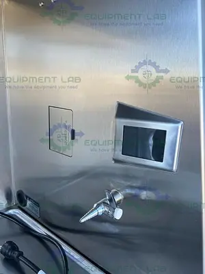 USED LABCONCO 302611100 CLASS II TYPE A2 LOGIC + BIOLOGICAL SAFETY CABINET 6 FT, 115V