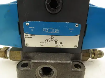 Used VICKERS _UNKNOWN_ Valves/Fittings Indiana US | Arrow Industrial #1316959