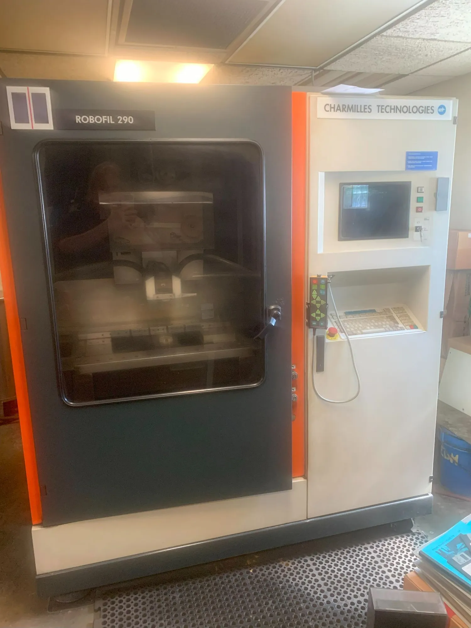 USED 1997 CHARMILLES ROBOFIL 290