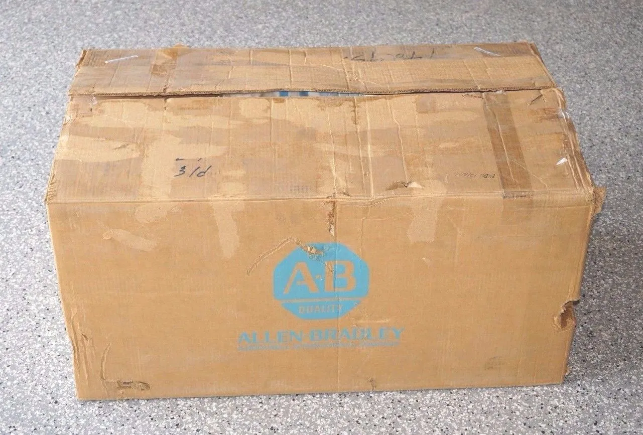 NEW ALLEN BRADLEY 1392-B040-RF-MC-A-H-D1-F1-F4 HIGH PERFORMANCE DRIVE SER. A