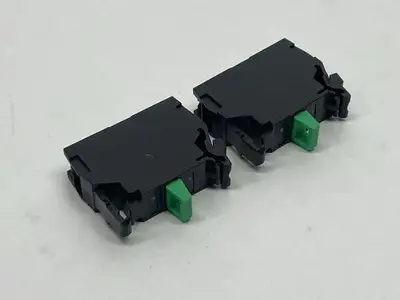 3SU1400-1AA10-1BA0 | Siemens  Contact Module LOT OF 2 - New Other