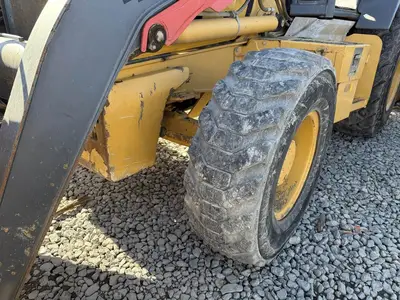 USED 2017 JOHN DEERE 410L
