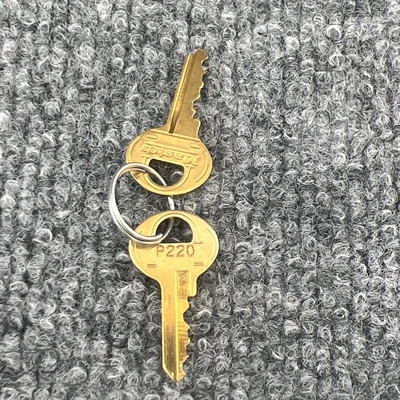 New | in-Stock Master Lock 7C5RED Safety Products (Other) California US | Davliegogo LLC #1706661