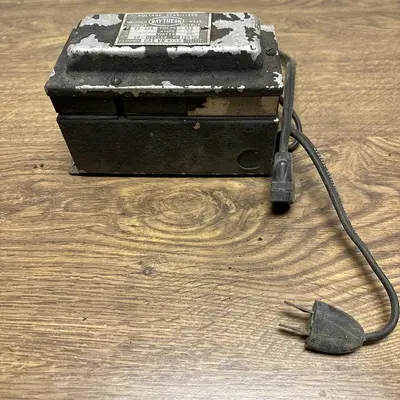 Used RAYTHEON VR6112 Voltage Stabilizers Ohio US | Surplus Asset Holdings #1227729