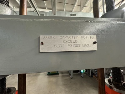 USED 2001 Yonkers Press 20T