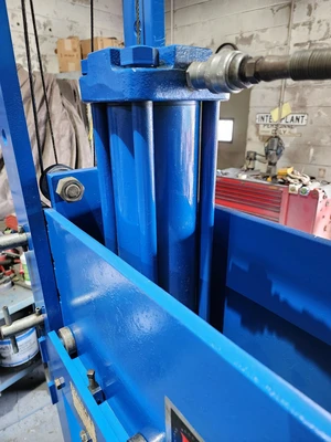 OTC Series YD-50 50 Ton H Frame Hydraulic Press