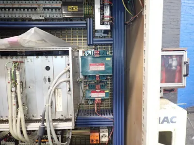 USED 1996 LATOUR/ROBOMAC D 1000